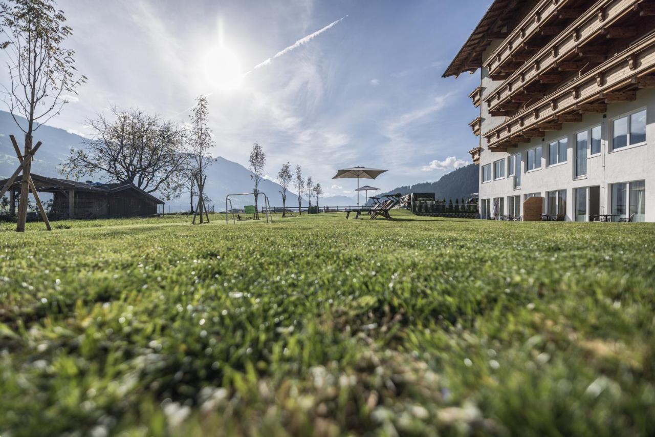 MaxStudio Apartment Zillertal mit Terrasse Schlitters Exterior foto